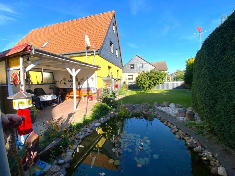 Terrasse Teich (2) Zweifamilienhaus Wolfenb�ttel