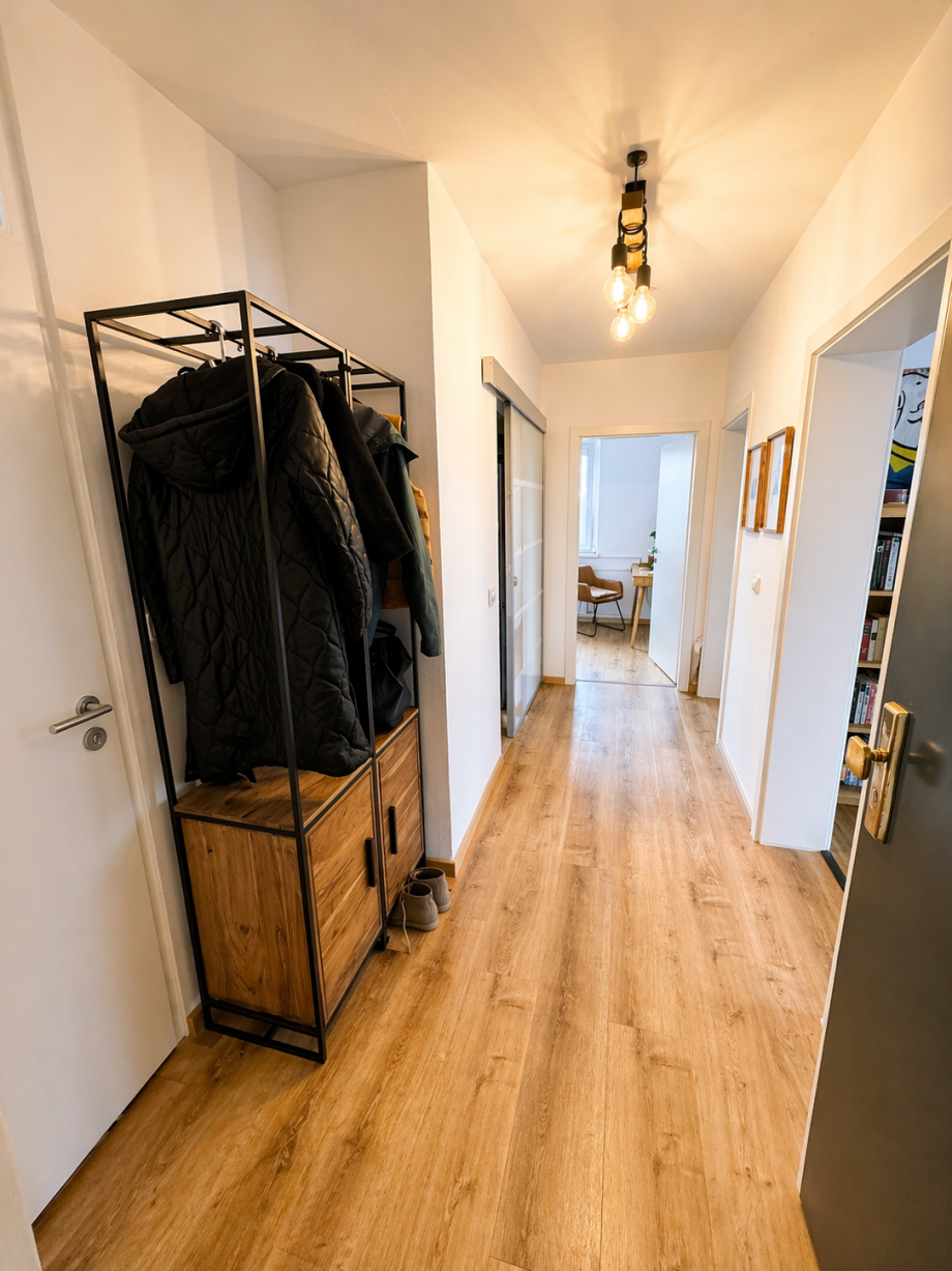 Flur I Etagenwohnung Wolfenb�ttel
