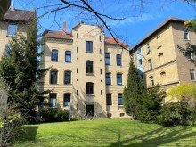 Gartenansicht VERKAUFT!!!!    2 Wohnungen 1 Preis! Interessantes Anlagepaket in lukrativer Unin�he!