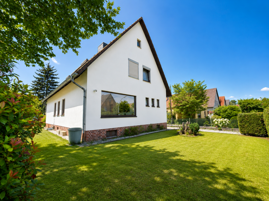Seitenansicht Einfamilienhaus Braunschweig
