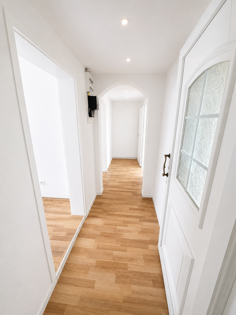 Flur I Etagenwohnung Braunschweig
