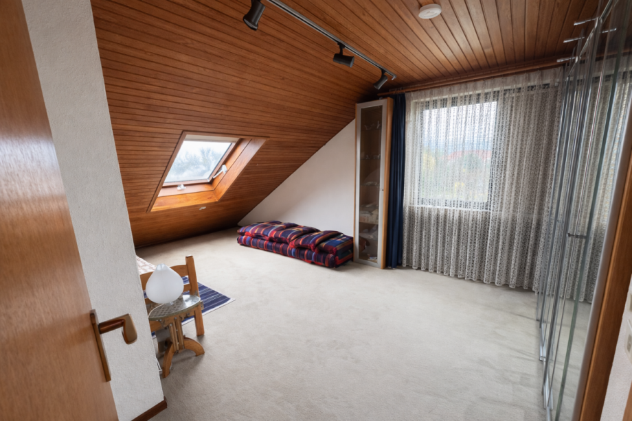 Zimmer OG.jpg (4) Einfamilienhaus K�nigslutter am Elm