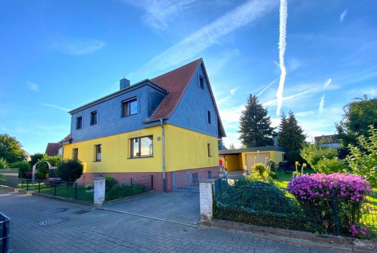 Titel Wolfenb�ttel Zweifamilienhaus Vorbildlich gepflegtes 1-2 Familienhaus mit Nebengeb�uden in WF-Linden!
