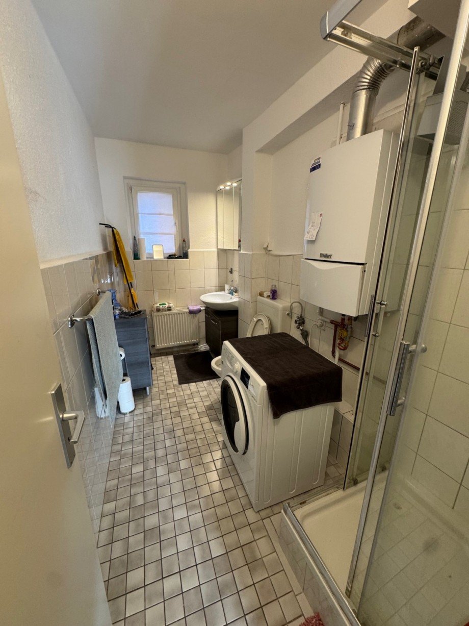 Whg 2. OG links (4) Wohn- / Gesch�ftshaus Braunschweig