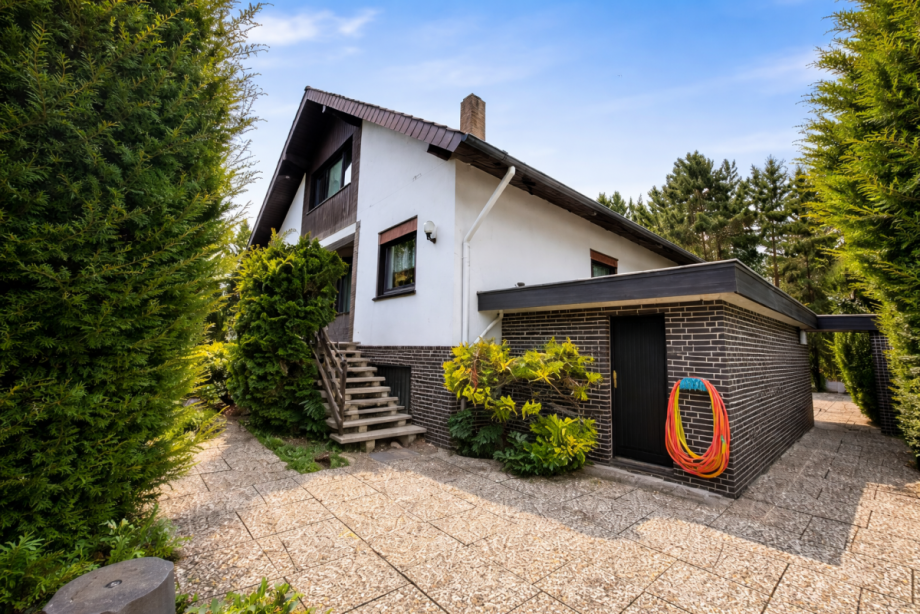 Aussenansicht.jpg Einfamilienhaus K�nigslutter am Elm